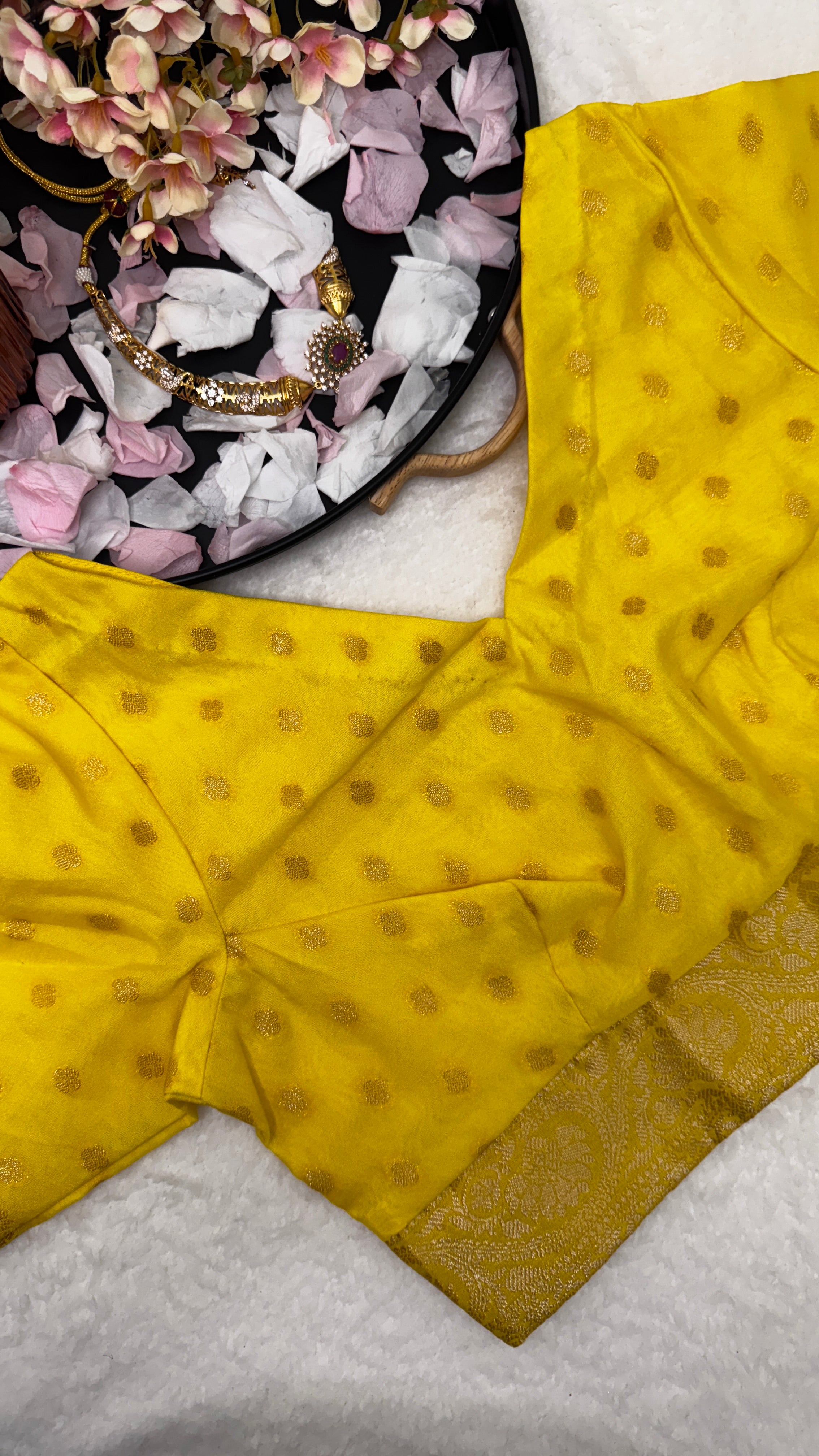 Semi Georgette Saree With Stitched Blouse